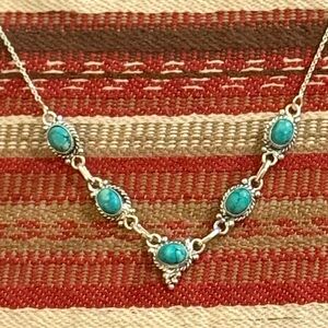 Vintage Southwestern Sterling Silver (5)-Turquoise Gemstones Pendant Necklace